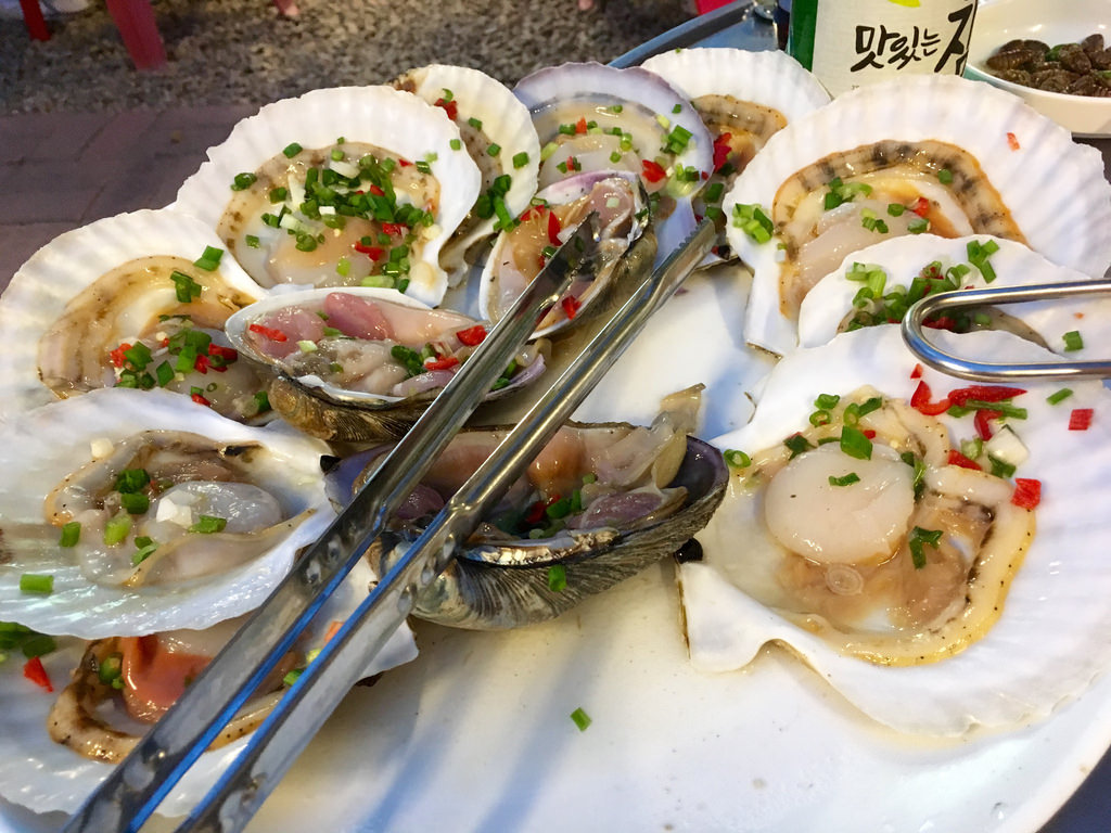 /lifelog/assets/2017-09-10-chopsticks-hangyeryeong-shellfish-grilled-01.jpg