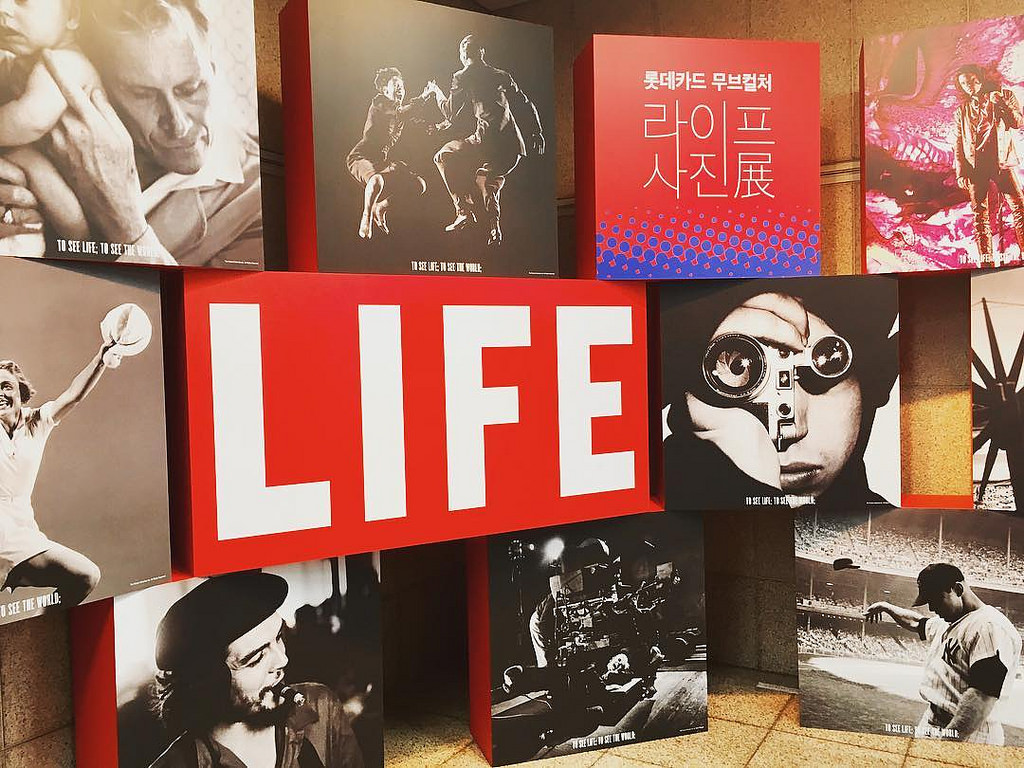 /lifelog/assets/2017-10-22-life-photo-exhibition-2017-00.jpg