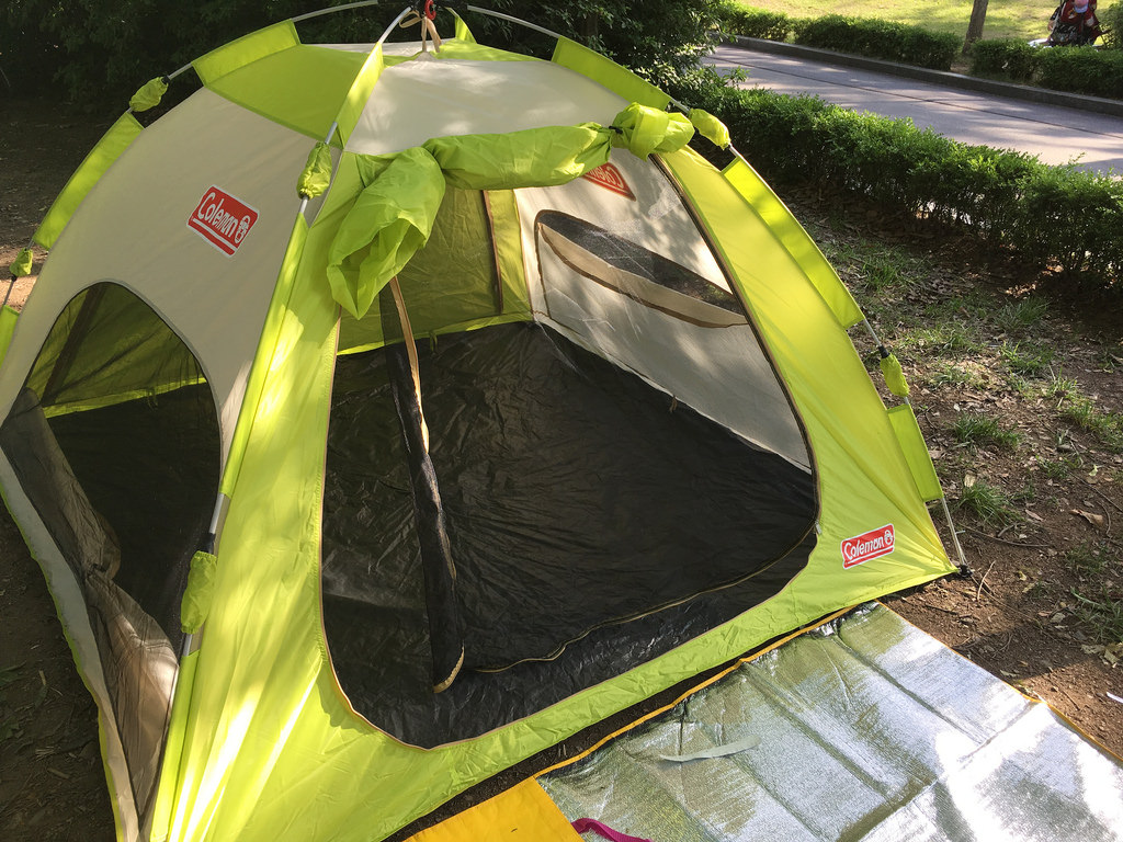 /lifelog/assets/2017-11-11-coleman-one-touch-automatic-tent-00.jpg